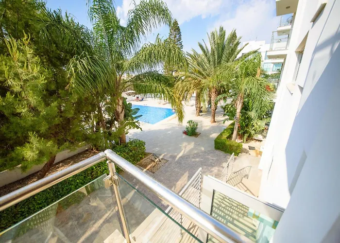 In 아파트 프로타라스